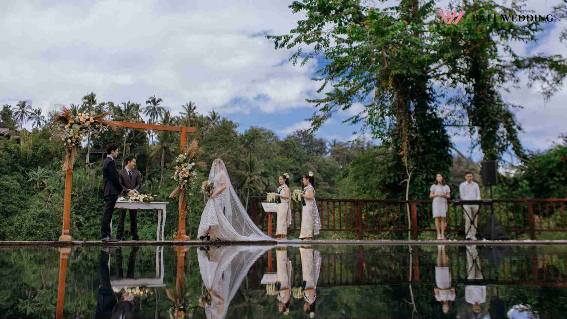 Garden Wedding at Hanging Garden Ubud