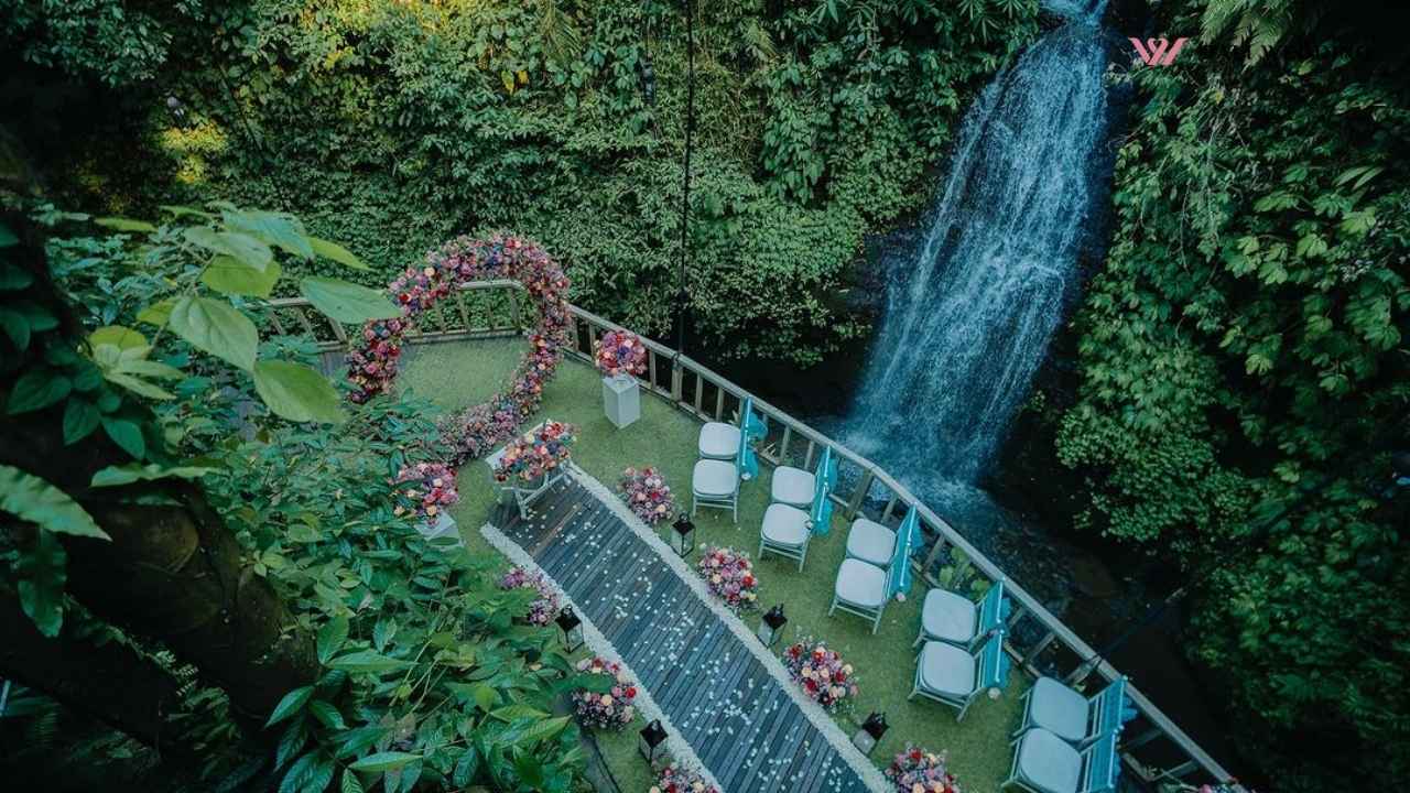 Waterfall wedding venue